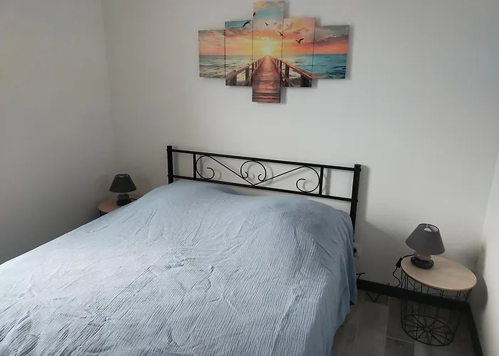 Maison Neuve , 3 Chambres, Proche Commodites, Cloturee, Climatisation, Terrasse 度假居 乌尔坦湖